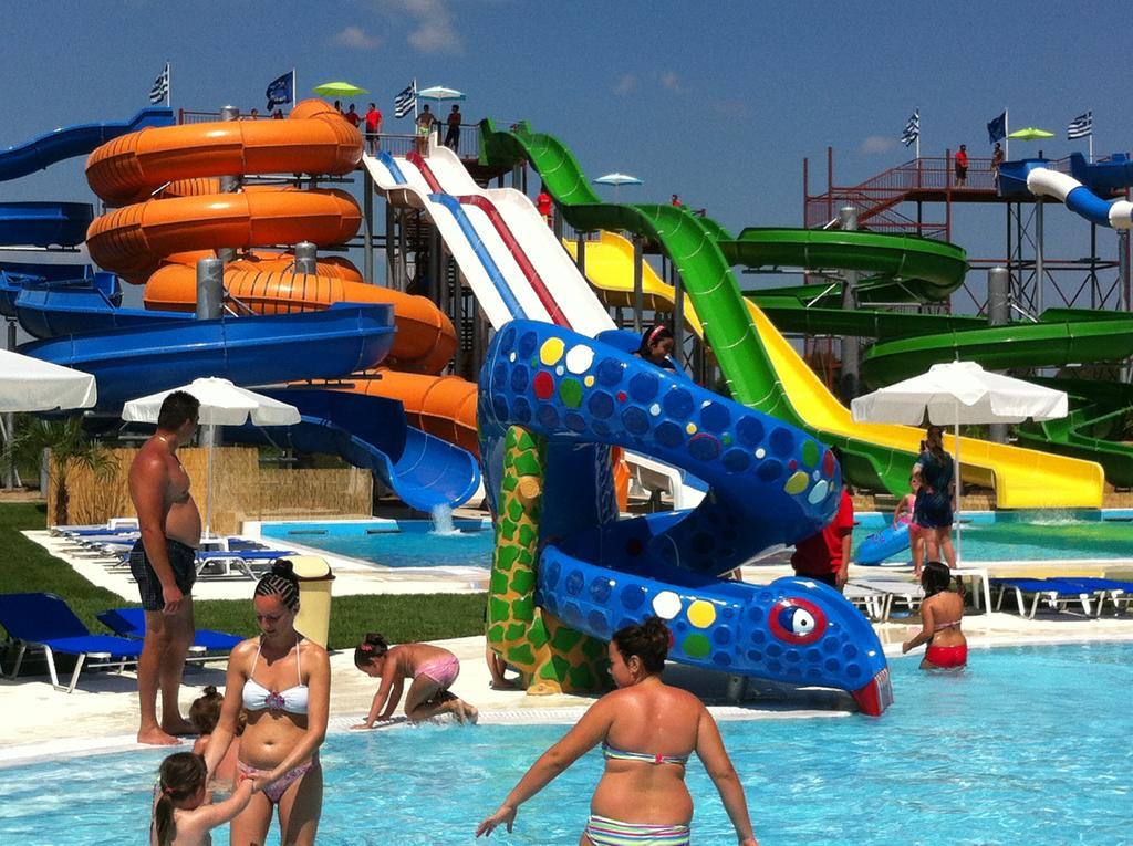 Hotel Europe Inn Paralía المظهر الخارجي الصورة